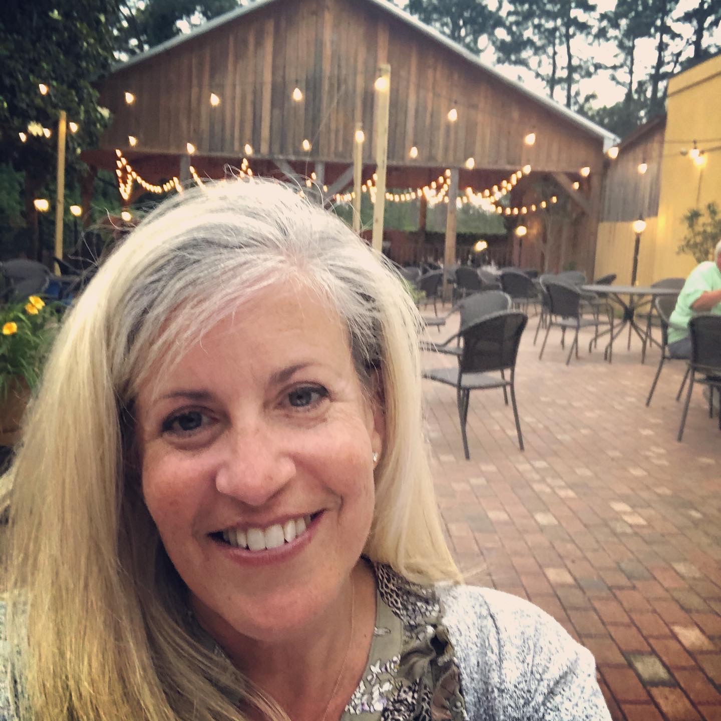 79BB7CB4-1EA0-4B08-A125-409F5079DDBB